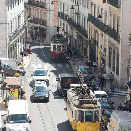 Cosy Chiado