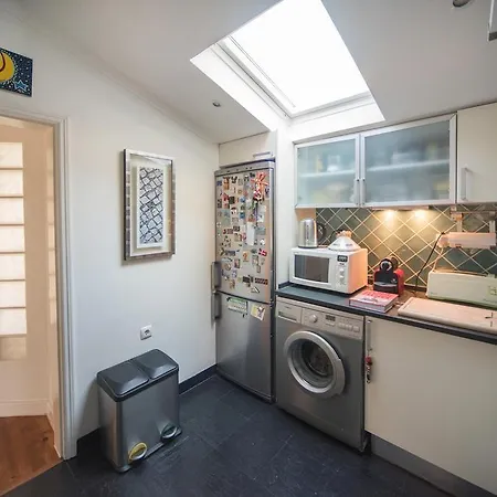 Cosy Chiado Apartment Lisbon