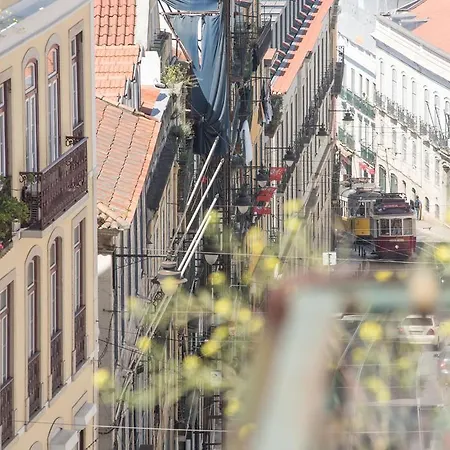 Cosy Chiado דירה ליסבון